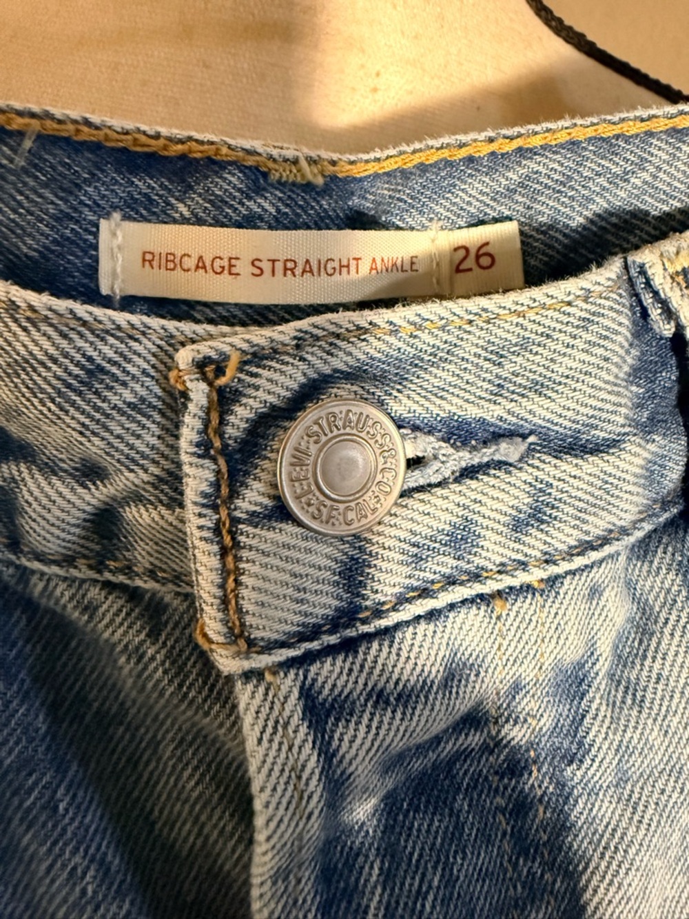 Levi's Light Blue Distressed Rib Cage Rise Jeans - Picture 3 of 4